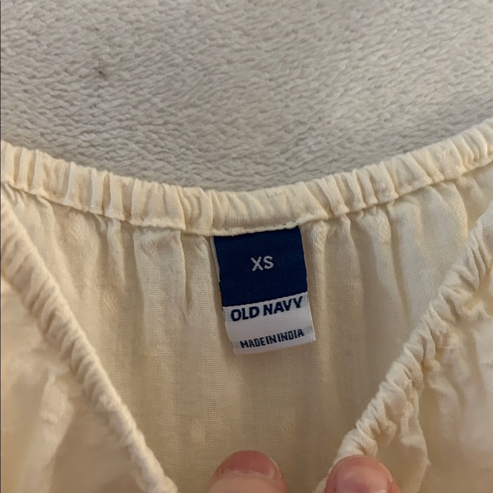 Old Navy Cream Tiered Cami Top - Picture 3 of 5